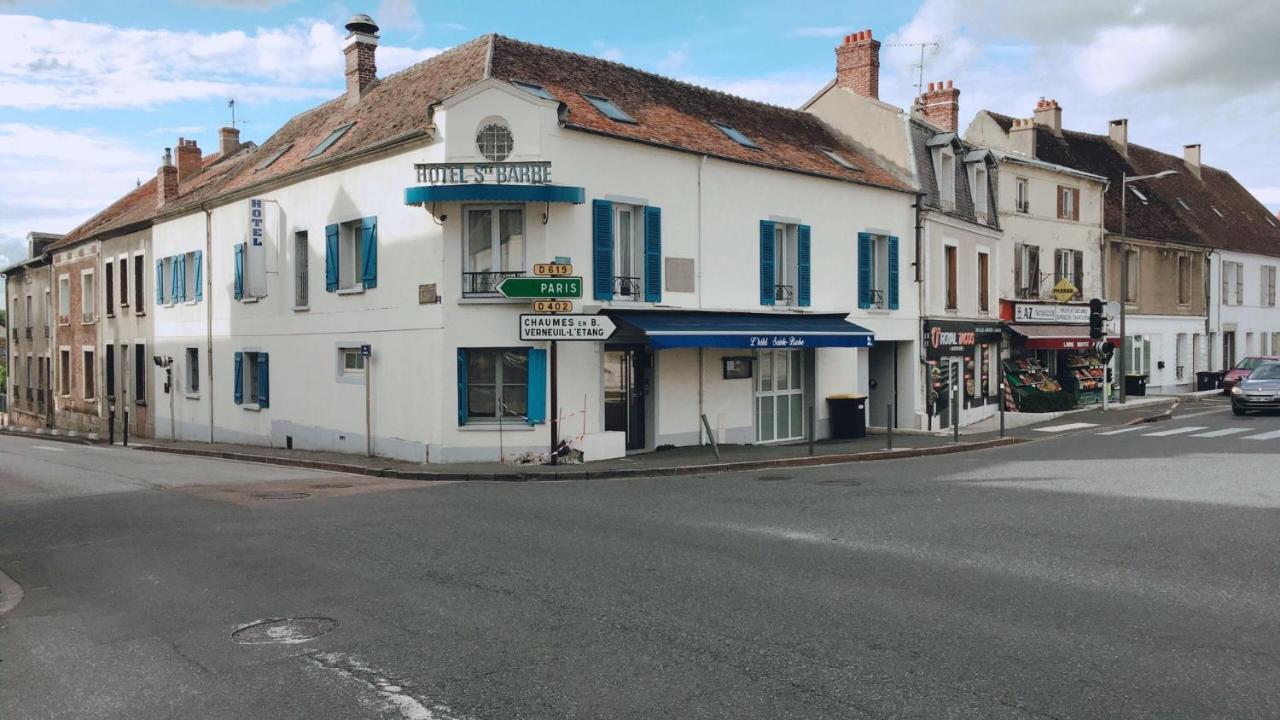 Hotel Sainte-Barbe Guignes-Rabutin ภายนอก รูปภาพ